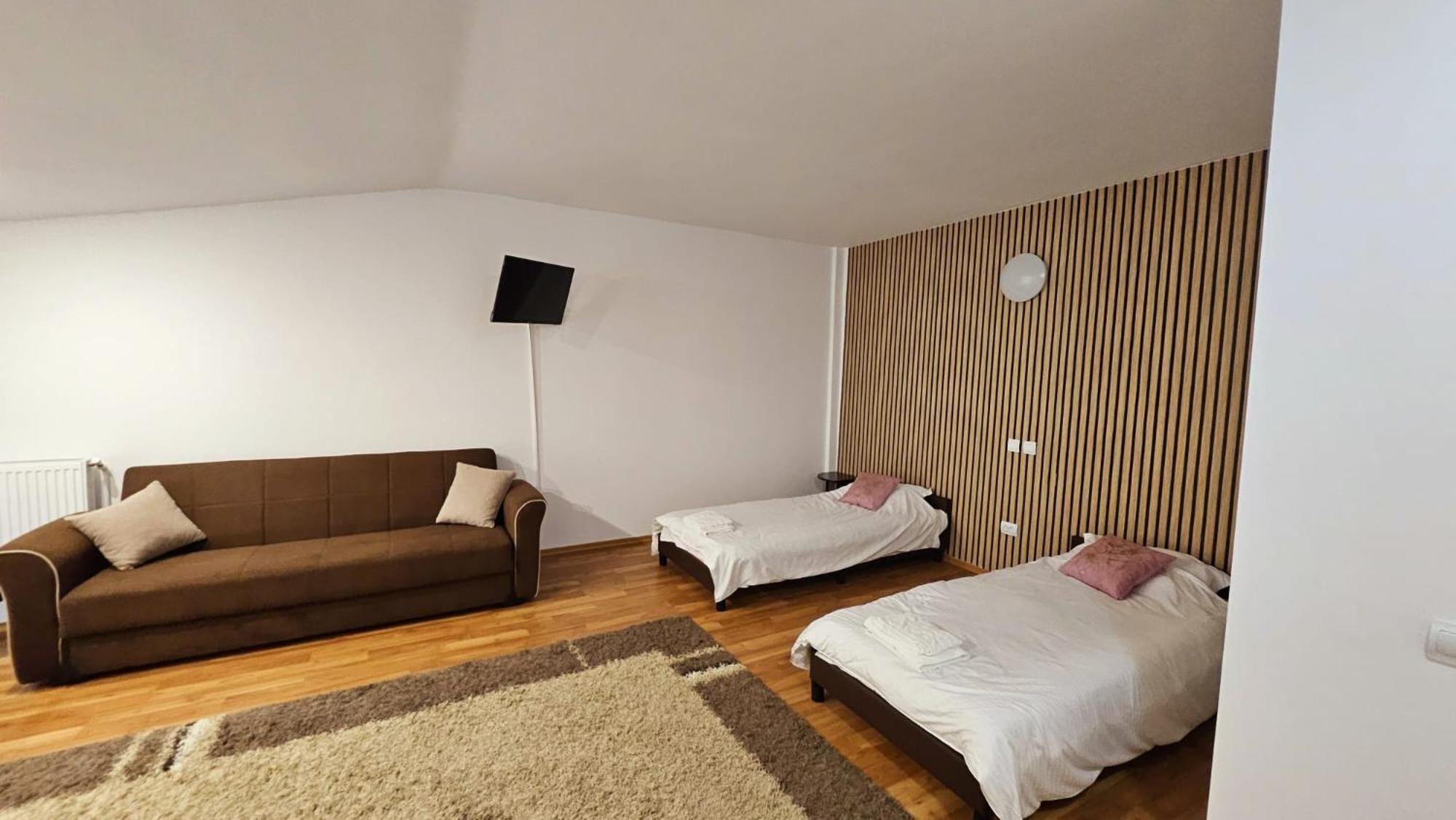 יאשי Apartamente Elegante In Regim Hotelier מראה חיצוני תמונה
