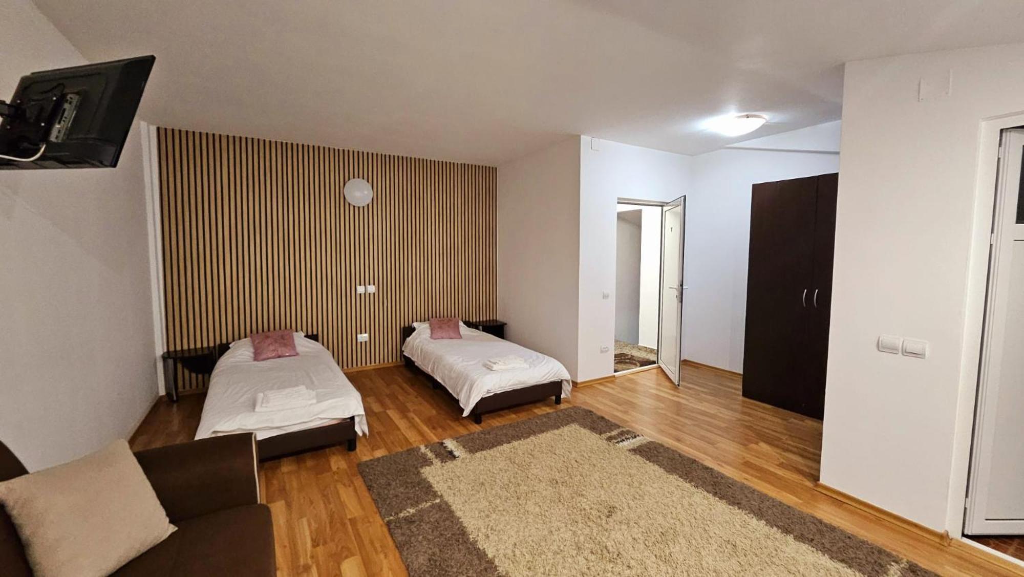 יאשי Apartamente Elegante In Regim Hotelier מראה חיצוני תמונה
