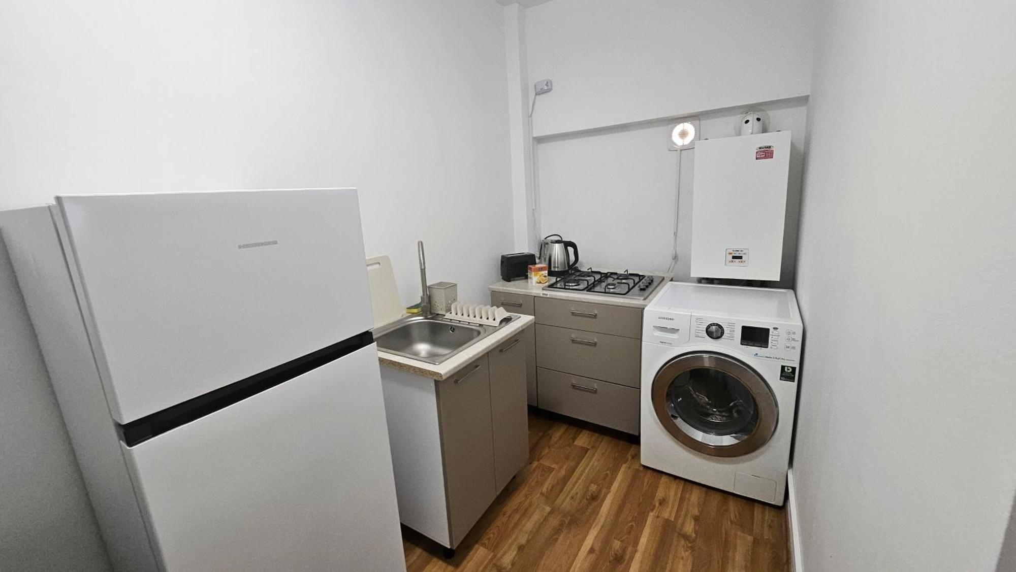 יאשי Apartamente Elegante In Regim Hotelier מראה חיצוני תמונה